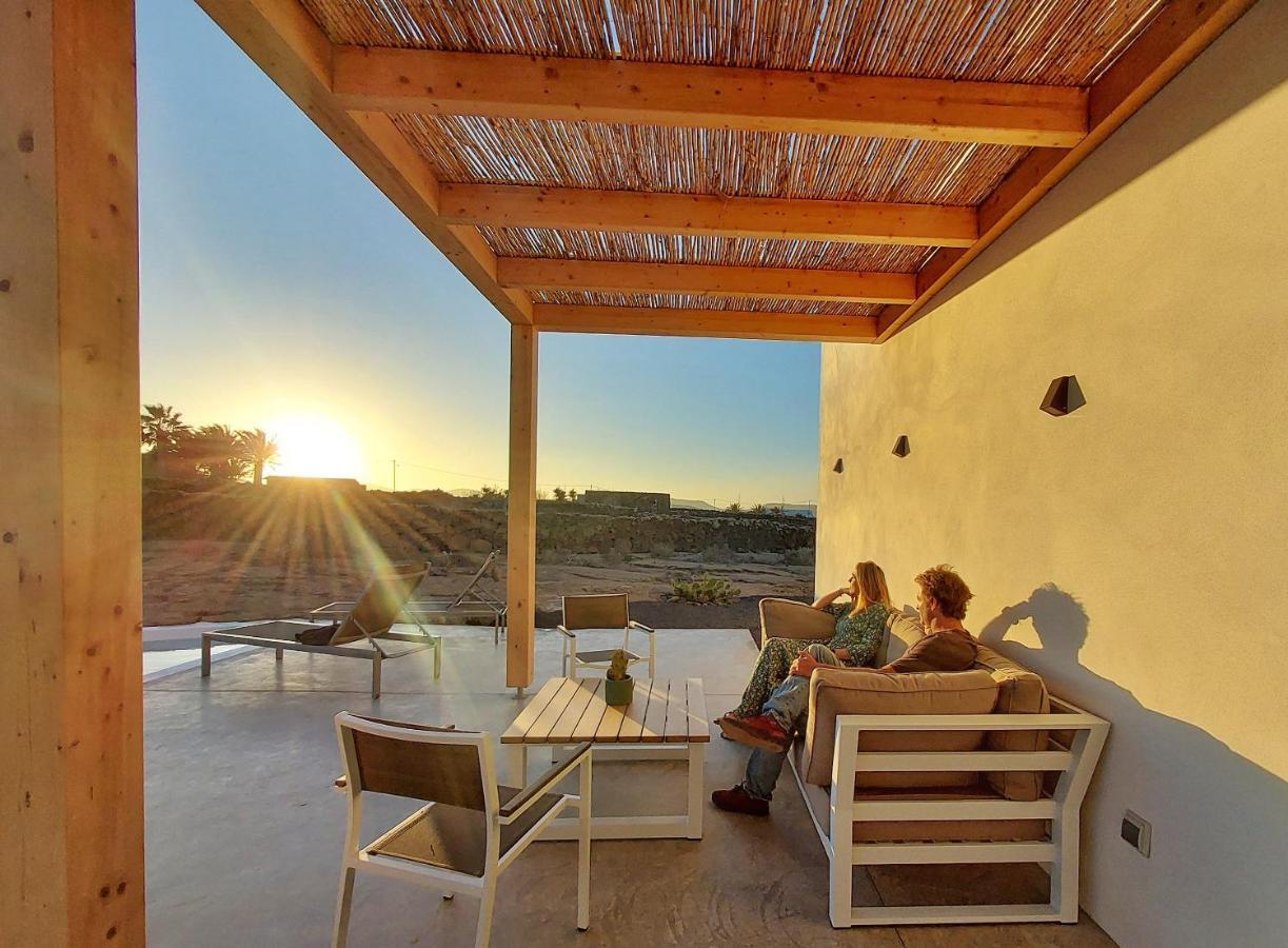 Villa Tabaiba En Lajares Con Piscina Exterior photo